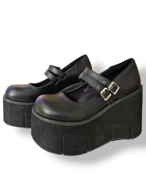 DEMONIA KERA 08 Black Maryjane Wedge Platform Punk Emo Size 8 Criss Cross Strap